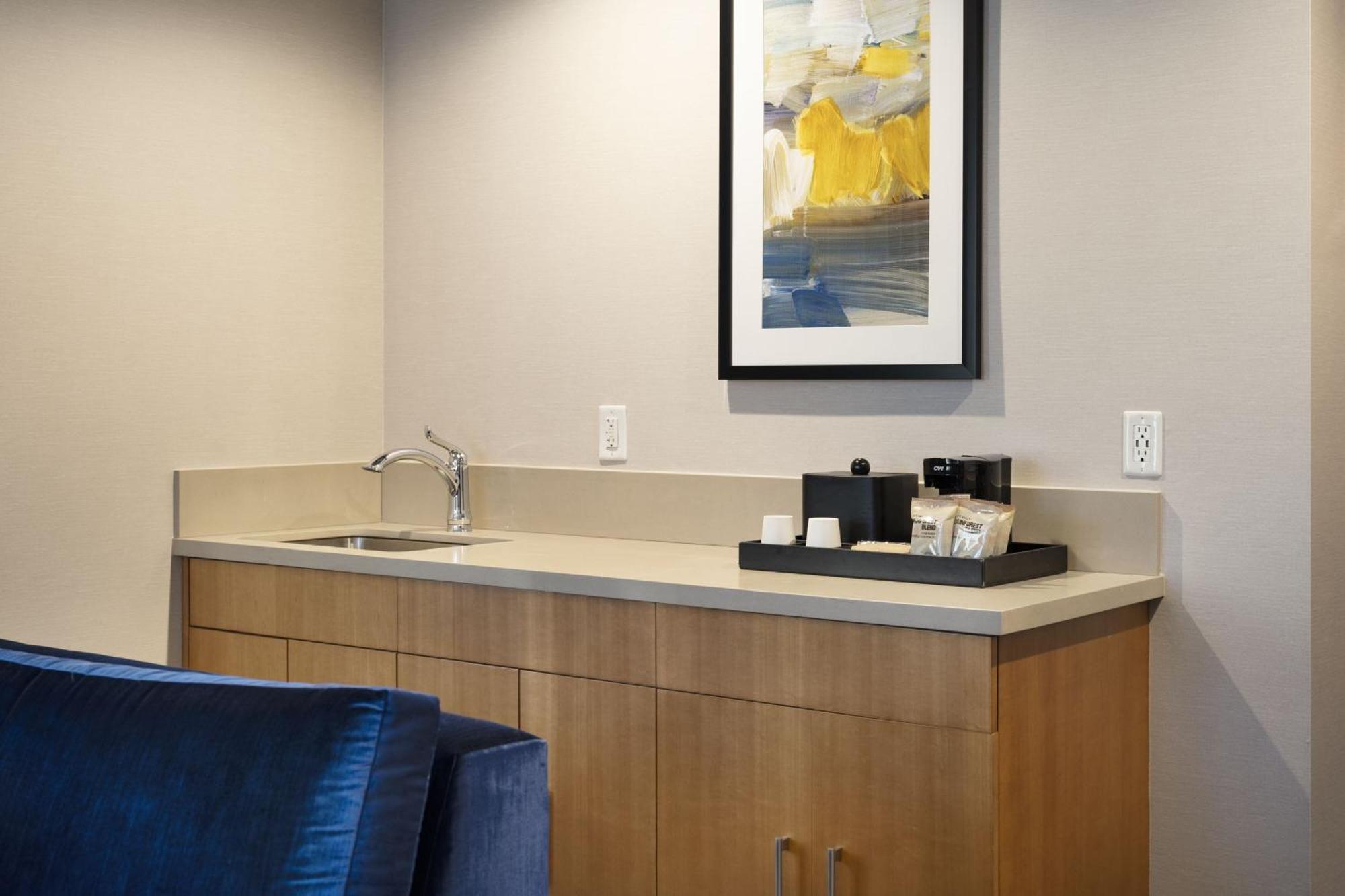 Courtyard By Marriott Los Angeles L.A. Live מראה חיצוני תמונה